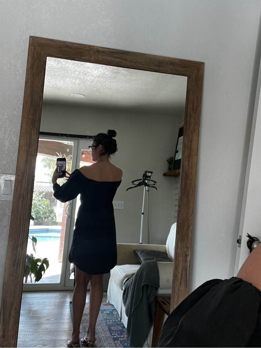 Women’s Black Off-Shoulder Dress